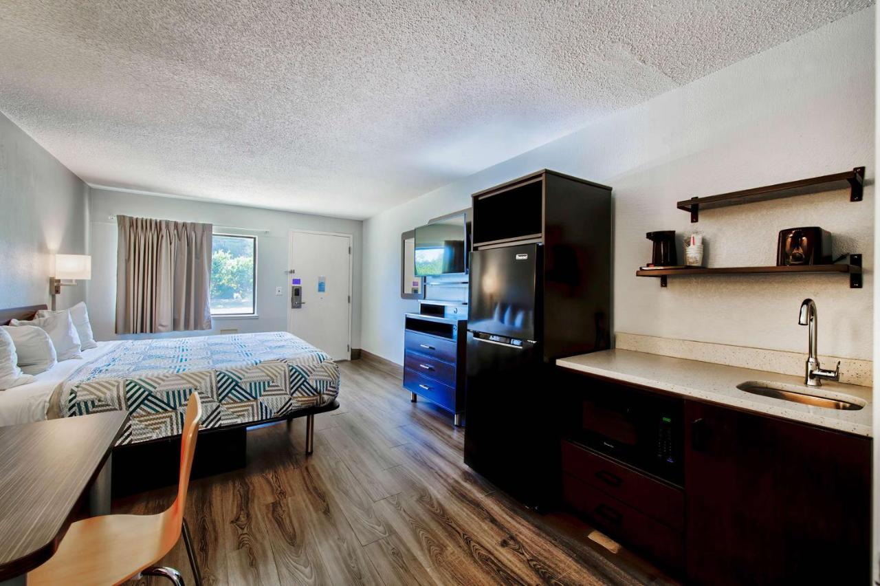 Motel 6 Birmingham, Al - Medical Center - Inverness Hwy 280 Exterior foto